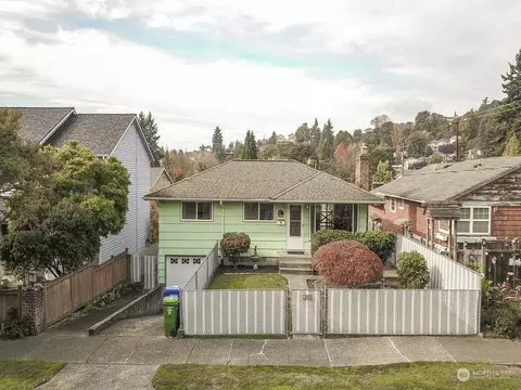 4707 47th Ave SW, Seattle, WA 98116