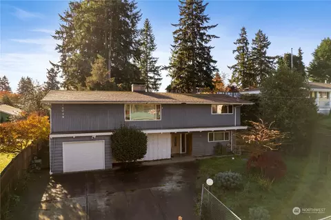 16049 SE 131st St, Renton, WA 98059