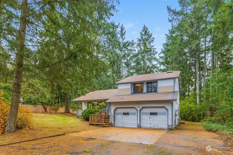 260 Mett St NE, Olympia, WA 98516