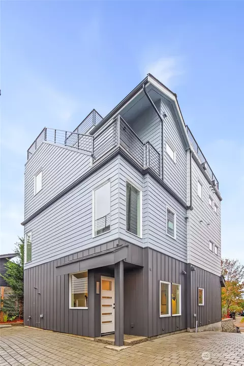 127 29th Ave #B, Seattle, WA 98122
