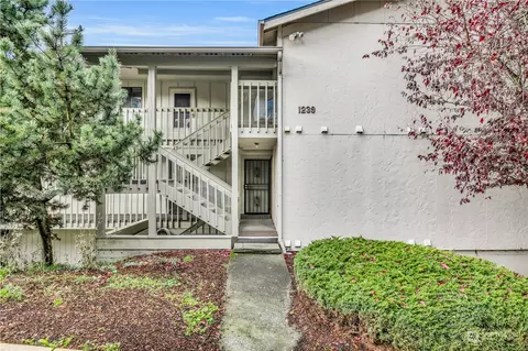 1239 SW 132nd Ln #821, Burien, WA 98146