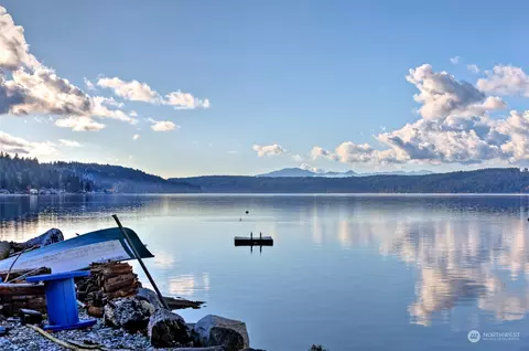 15981 E State Route 106, Belfair, WA 98528
