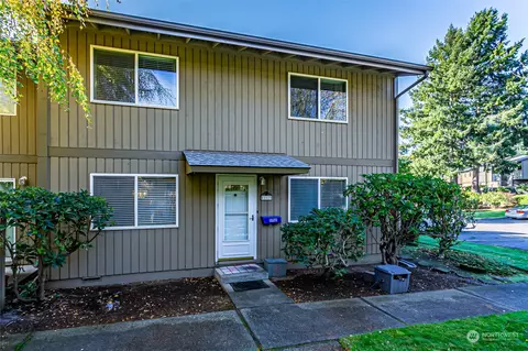6018 N 15th St #E102, Tacoma, WA 98406