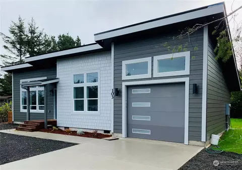 103 Pacific Blvd NW, Ocean Shores, WA 98569