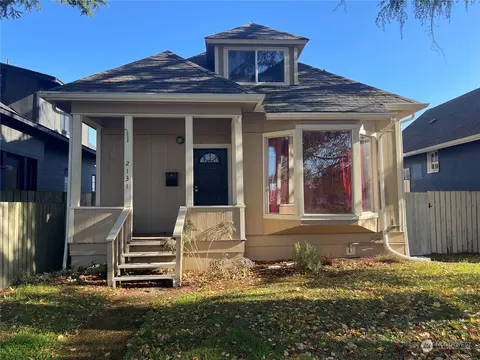 2131 S L St, Tacoma, WA 98405