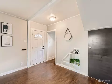 1112 E Marine View Dr, Everett, WA 98201 photo 12