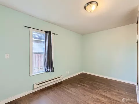 1112 E Marine View Dr, Everett, WA 98201 photo 15