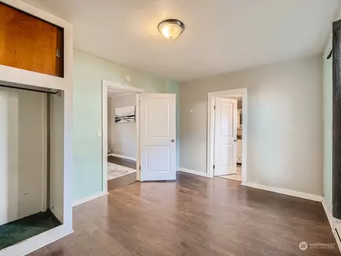 1112 E Marine View Dr, Everett, WA 98201 photo 14