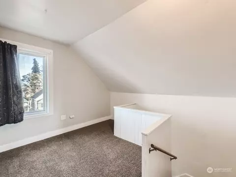1112 E Marine View Dr, Everett, WA 98201 photo 17