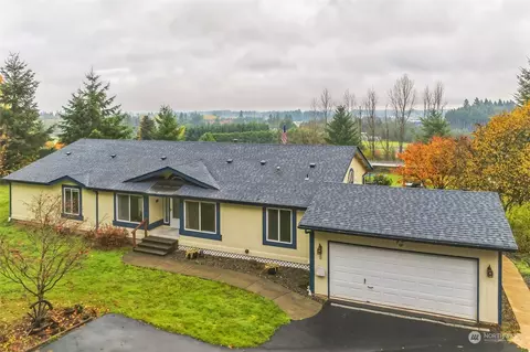 251 Hale Rd W, Winlock, WA 98596