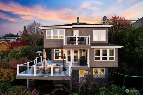 4460 Somerset Blvd SE, Bellevue, WA 98006