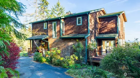 143 Blue Hill Ct, Port Townsend, WA 98368