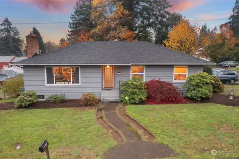 622 S 10th St, Shelton, WA 98584