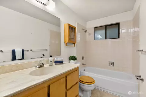 10605 NE 146th St, Bothell, WA 98011 photo 17