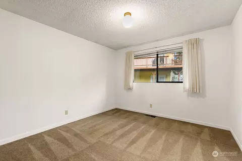 10605 NE 146th St, Bothell, WA 98011 photo 13