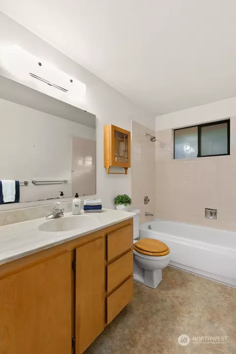 10605 NE 146th St, Bothell, WA 98011 photo 11