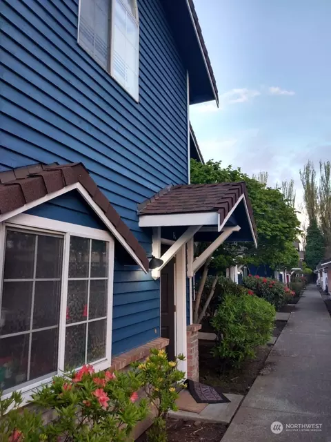 8100 238th St SW #A, Edmonds, WA 98026
