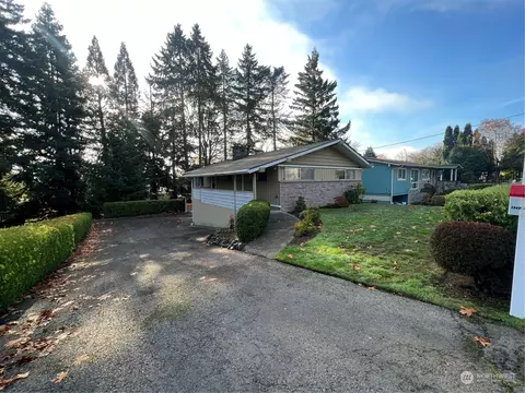 1240 Spruce St, Longview, WA 98632