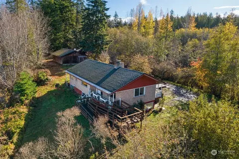 25 Fern Rd, Port Angeles, WA 98362