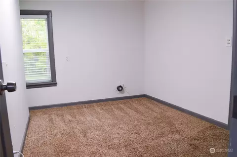 20811 Orville Rd E, Orting, WA 98360 photo 14