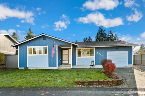 2525 Lassen Ct, Puyallup, WA 98374