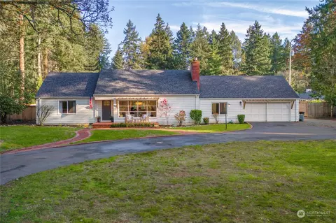 3 Loch Ln SW, Lakewood, WA 98499