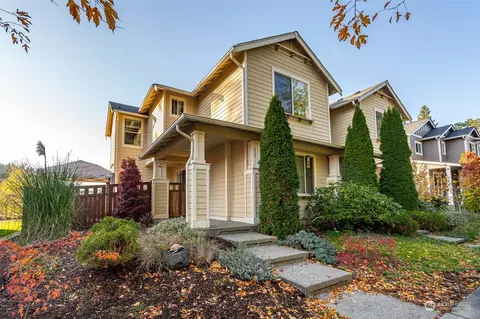 633 Kaiser Rd SW, Olympia, WA 98502