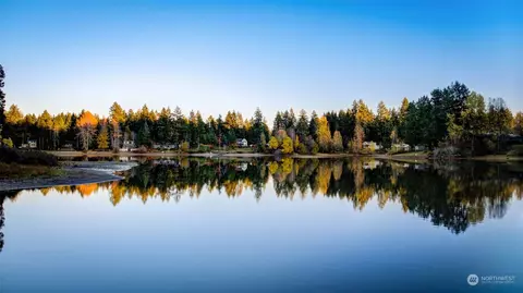 14205 Lakeview Way NW, Gig Harbor, WA 98329