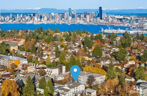 3435 California Ave SW #301, Seattle, WA 98116