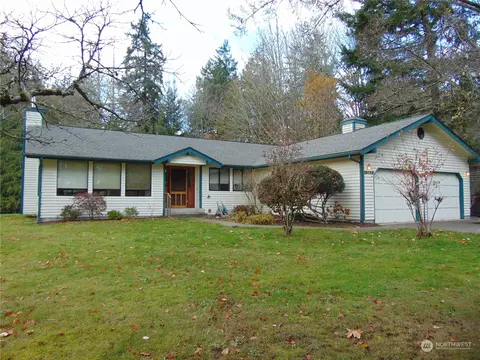 10753 Ogle Rd NE, Poulsbo, WA 98370