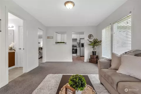 2701 Leonard Dr #A, Everett, WA 98201 photo 11