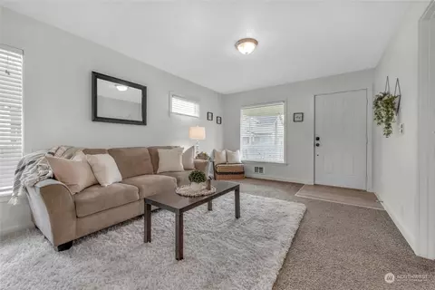2701 Leonard Dr #A, Everett, WA 98201 photo 8