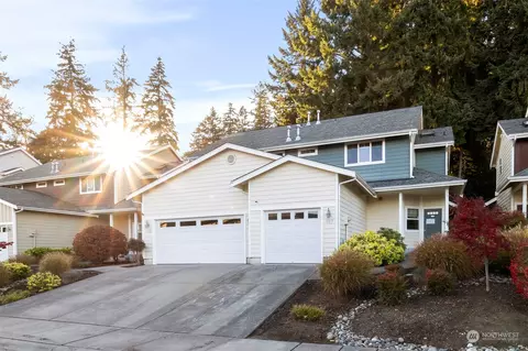 137 N Lafayette Ave #13, Bremerton, WA 98312
