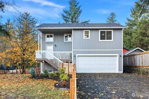81 NE Davey Jones Pl, Belfair, WA 98528