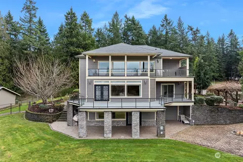 6253 Ebbert Dr SE, Port Orchard, WA 98367