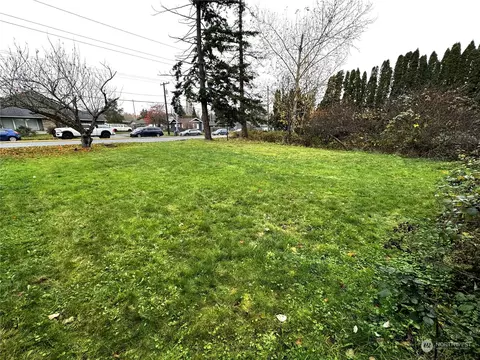 2302 Alabama St, Bellingham, WA 98229