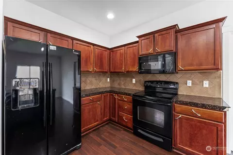 18517 11th Ln E, Spanaway, WA 98387 photo 16