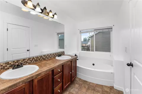 18517 11th Ln E, Spanaway, WA 98387 photo 29
