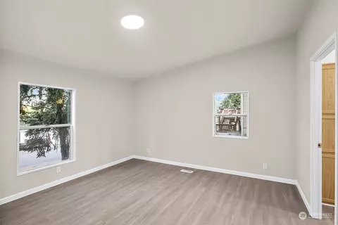 14418 215th Ave E, Bonney Lake, WA 98391 photo 13