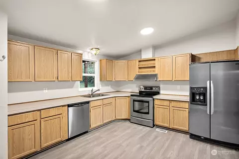 14418 215th Ave E, Bonney Lake, WA 98391 photo 9