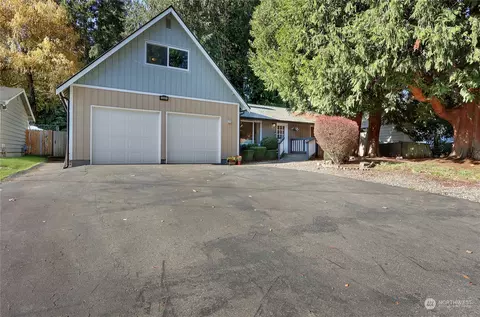 30451 3rd Ave S, Federal Way, WA 98003