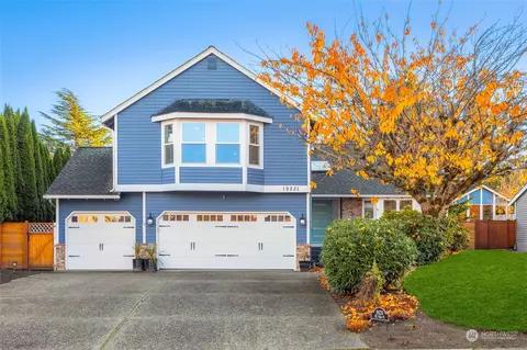 19231 SE 43rd Pl, Issaquah, WA 98027