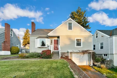 345 Farallone Ave, Fircrest, WA 98466