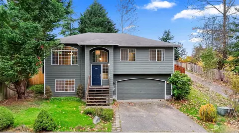 8706 4th St SE, Lake Stevens, WA 98258