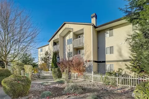 16409 Currie Rd SE #A308, Monroe, WA 98272