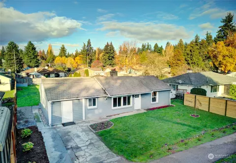 1908 NE 135th St, Seattle, WA 98125