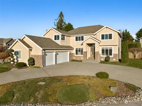 21707 29th St E, Lake Tapps, WA 98391