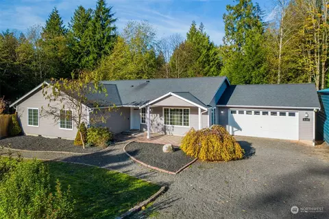 8655 SE Northway Pl, Port Orchard, WA 98366