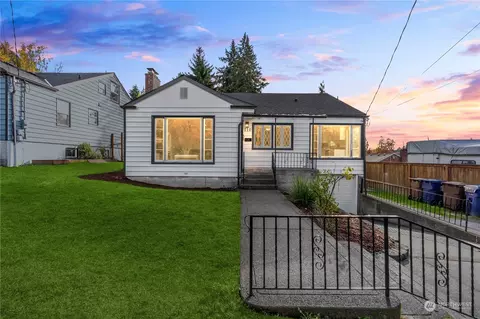110 S 54th St, Tacoma, WA 98408