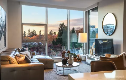 188 Bellevue Way NE #501, Bellevue, WA 98004